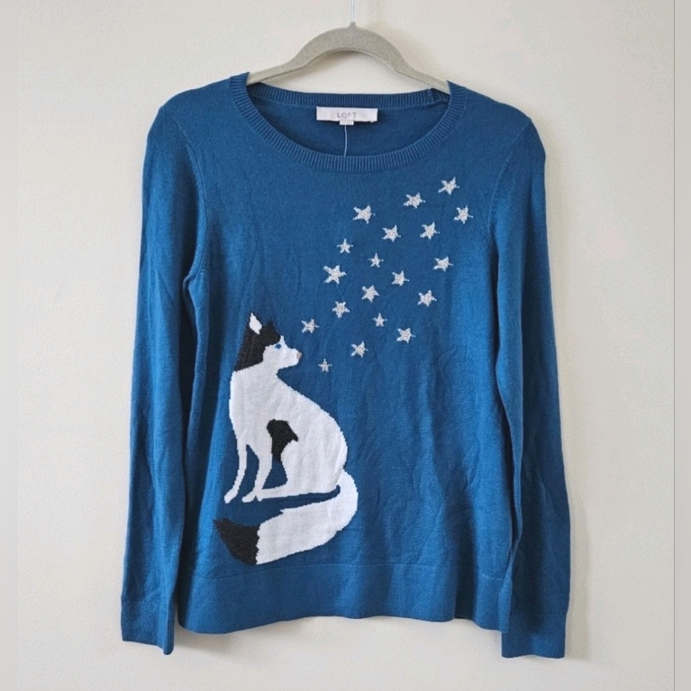 NWT LOFT Teal Blue Long Sleeve Crewneck Novelty Sweater Wolf Husky Dog XS - Picture 2 of 8
